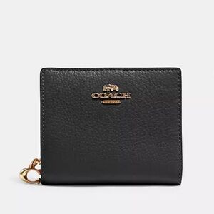 More photos: NEW Coach Black Pebbled Leather Snap Wallet